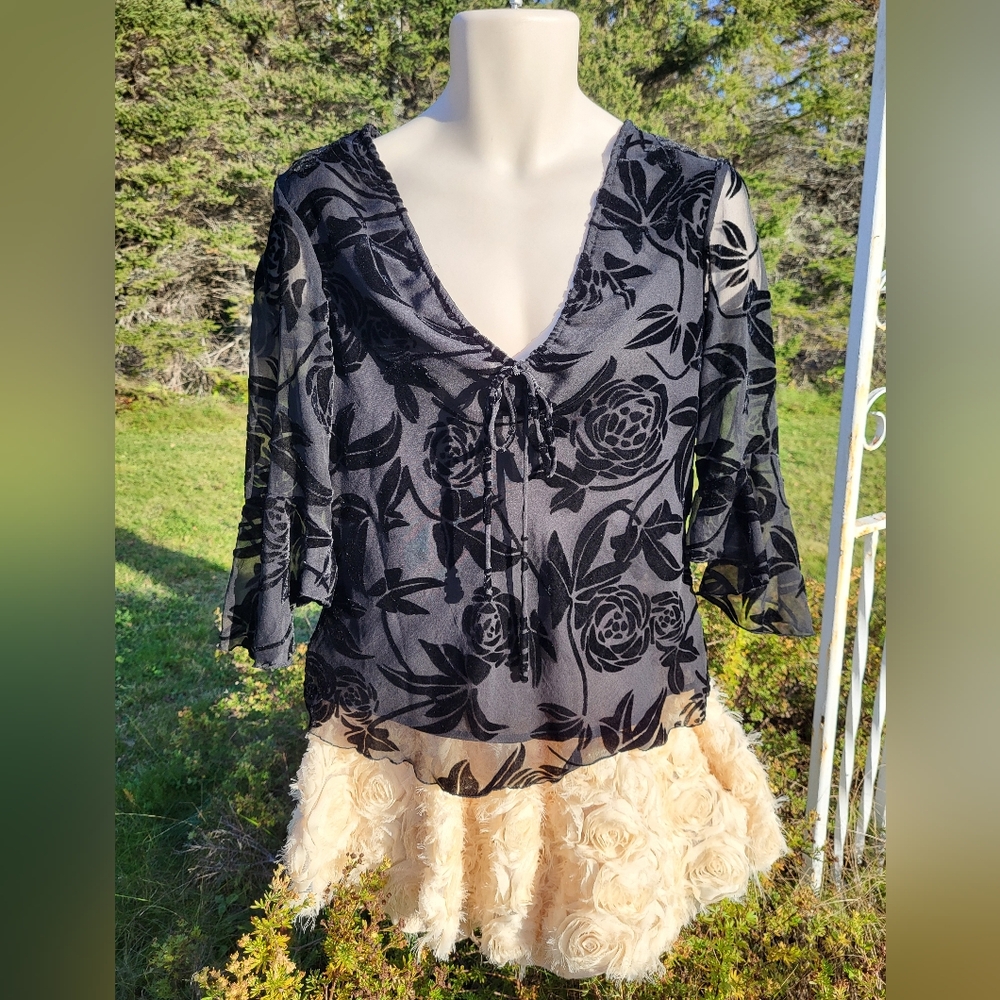 "Witchy" Floral Top